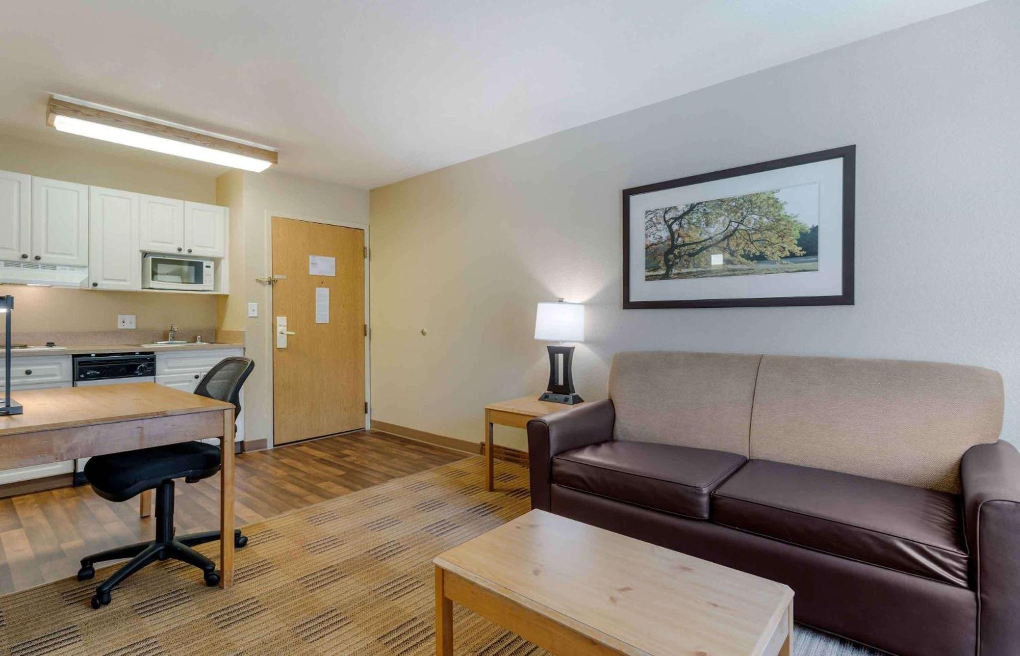 Extended Stay America Select Suites - Atlanta - Perimeter - Peachtree Dunwoody Esterno foto